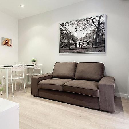 Miquel Angel - Apartments Next To Camp Nou Barcelona Buitenkant foto