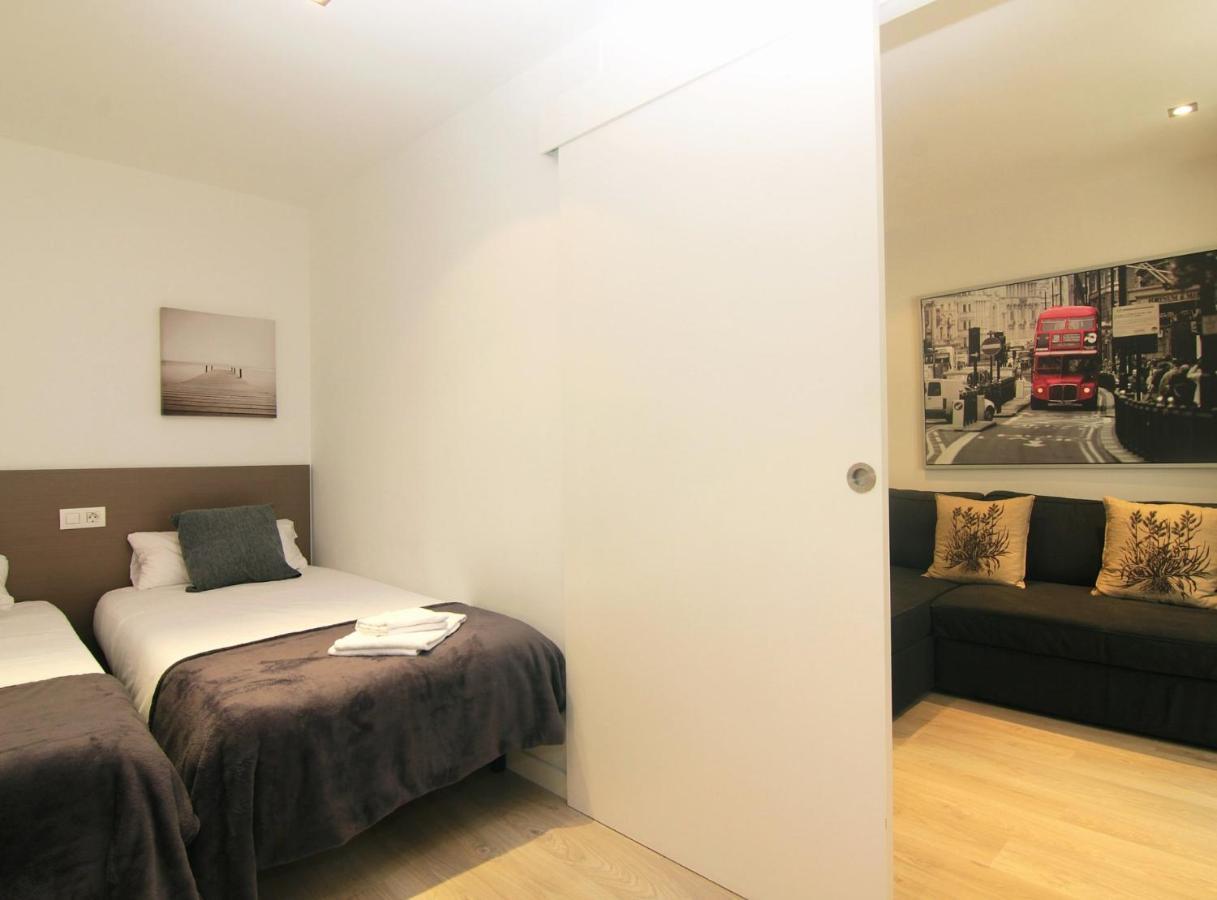 Miquel Angel - Apartments Next To Camp Nou Barcelona Buitenkant foto